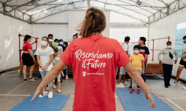 save-the-children-riscriviamo-futuro